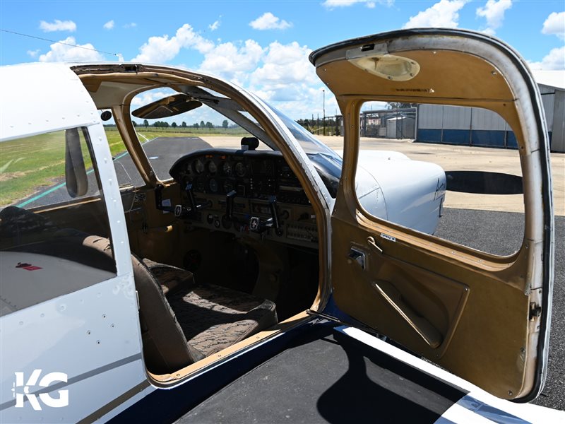 1968 Piper Arrow 180 Aircraft