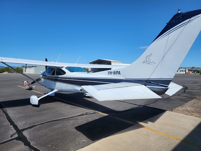 1976 Cessna 182p Aircraft