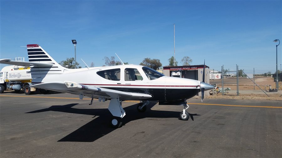 1996 Rockwell Commander 114B Aircraft