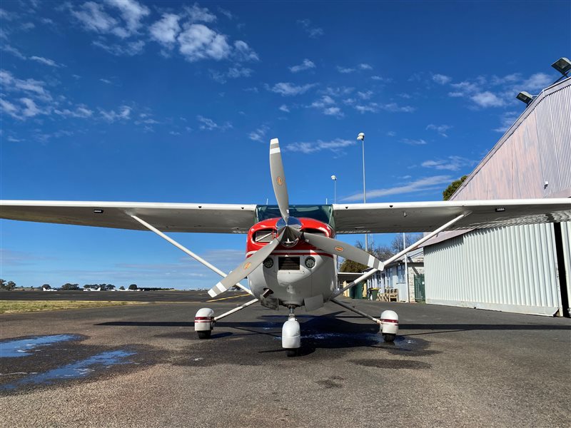 1977 Cessna 182 Aircraft