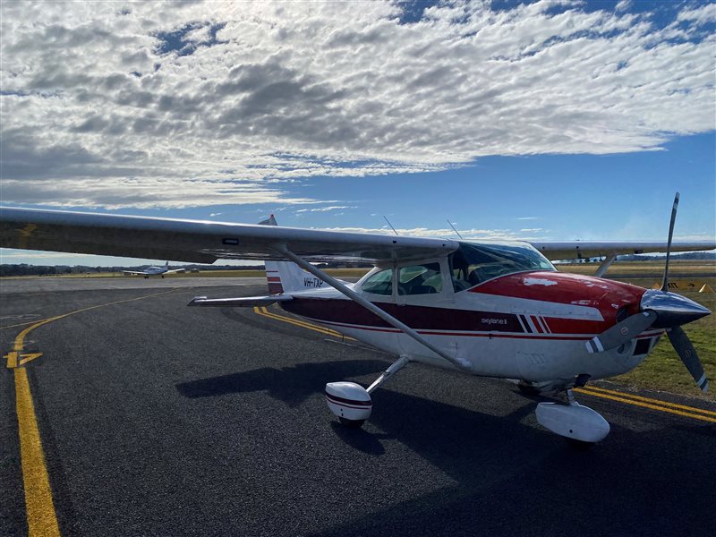 1977 Cessna 182 Aircraft