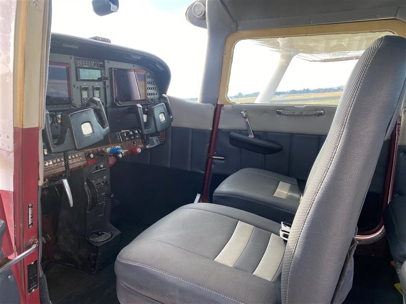 1977 Cessna 182 Aircraft