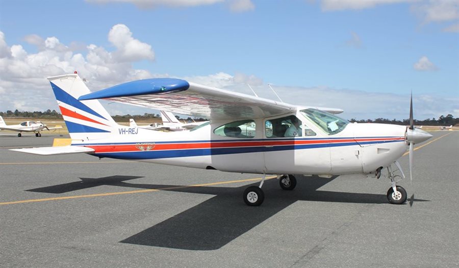 1977 Cessna 177 RG Cardinal Aircraft | Aircraft Listing | Plane Sales ...