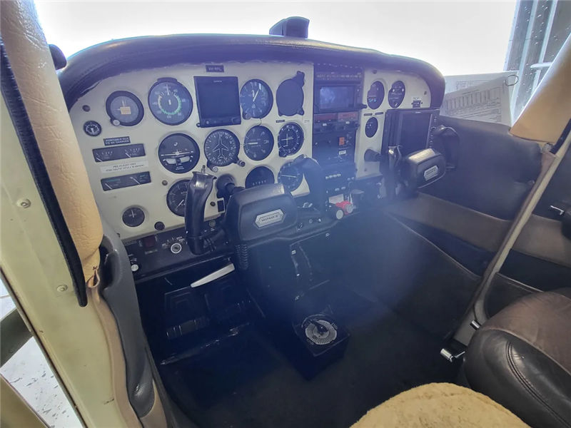 1977 Cessna 172 N