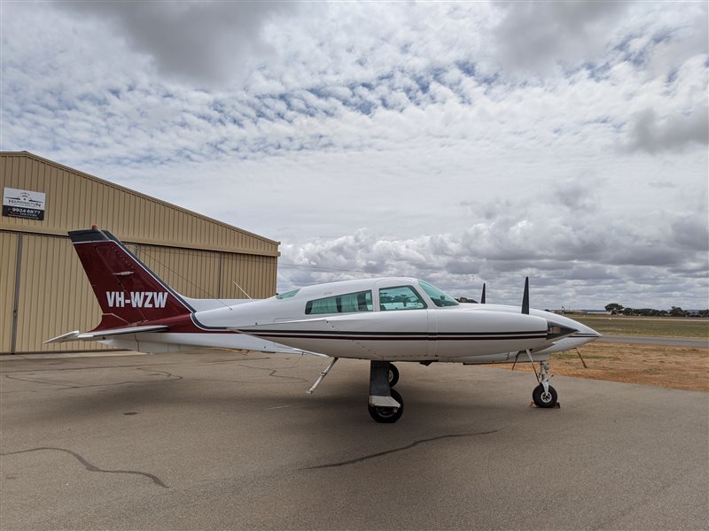 1976 Cessna 310 R