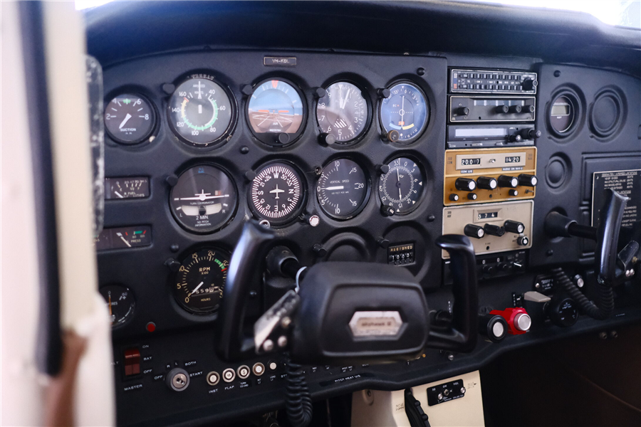 1977 Cessna 172N Aircraft