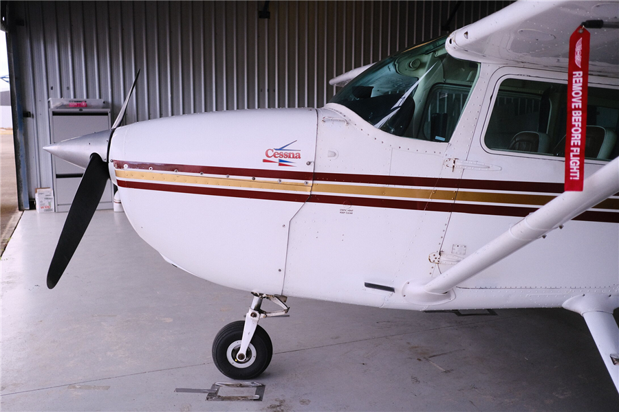 1977 Cessna 172N Aircraft