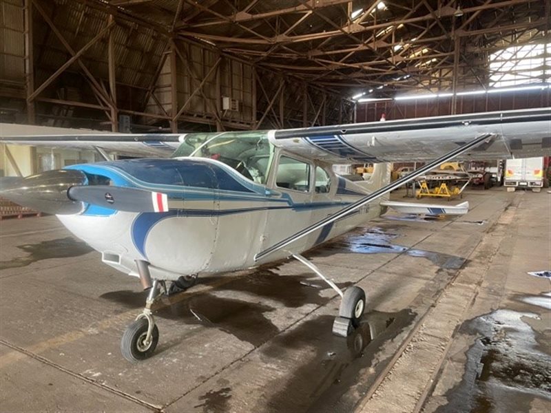 1957 Cessna 182 A 