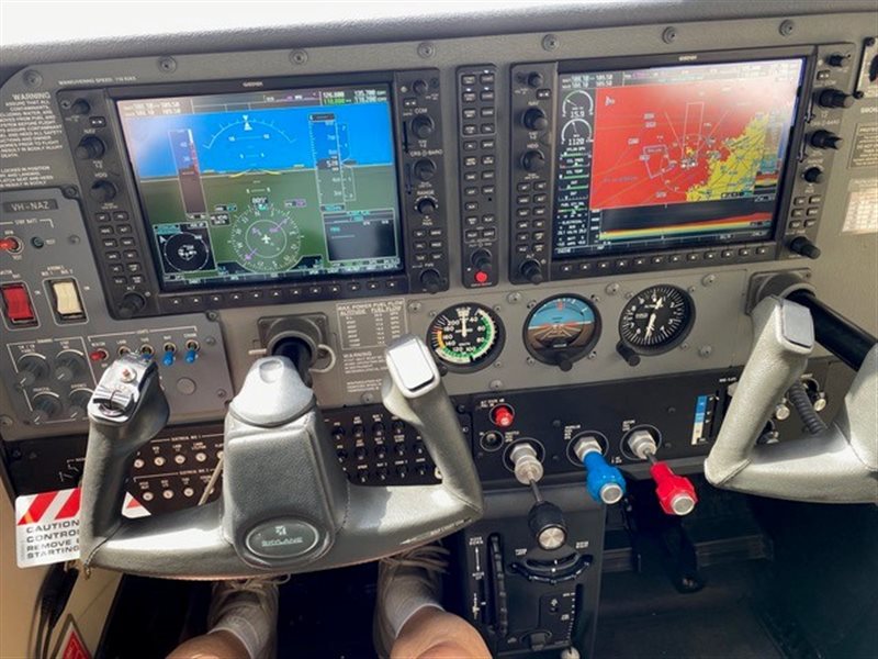 2010 Cessna 182 T