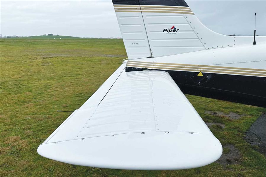 2003 Piper Archer III Aircraft