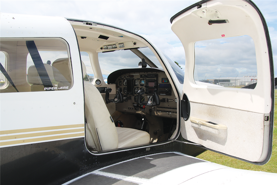 2003 Piper Archer III Aircraft