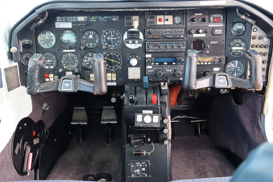 1977 Mooney 201 M20J Aircraft