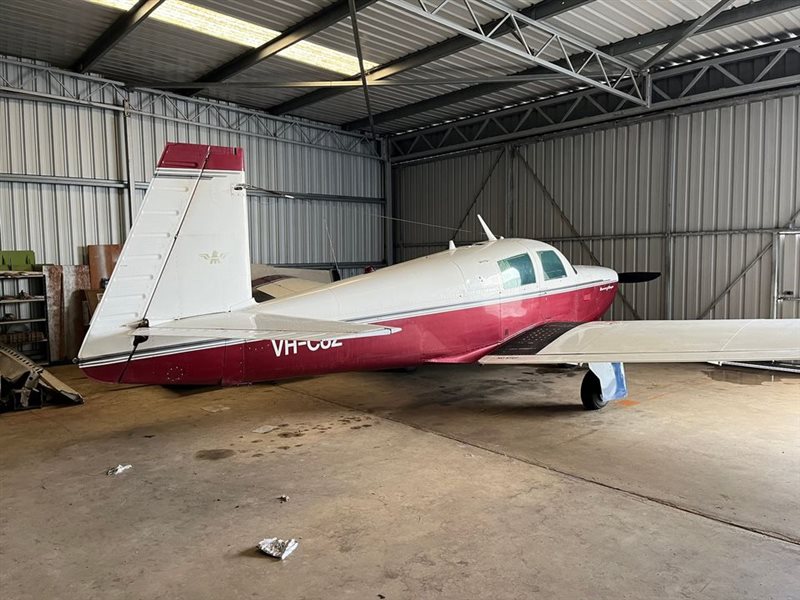 1974 Mooney M20C Aircraft