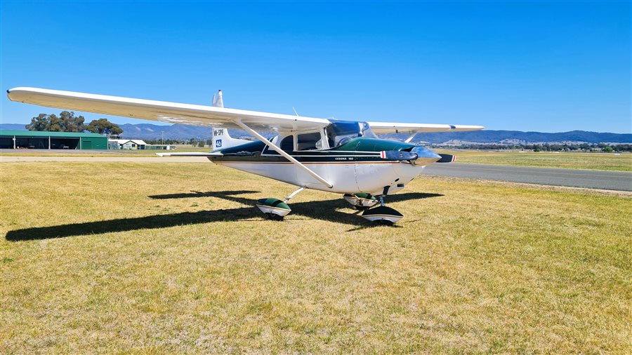 1957 Cessna 182 A Classic Straight Tail