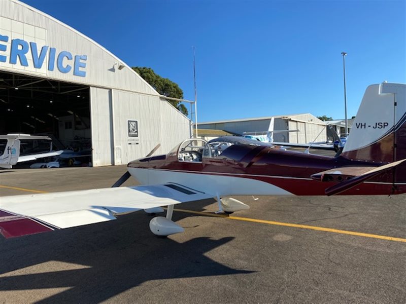 2006 Vans RV 9A