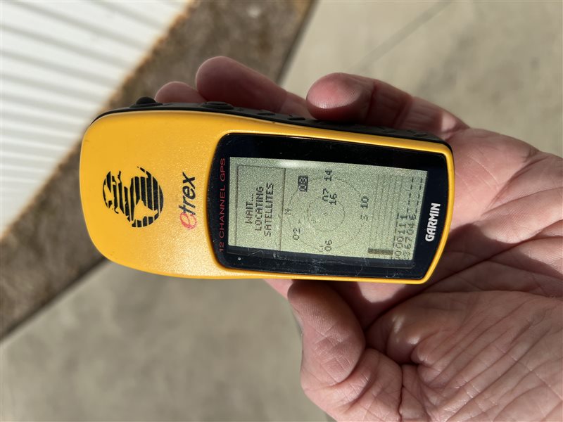 Avionics  - Garmin Etrex handheld back-up GPS