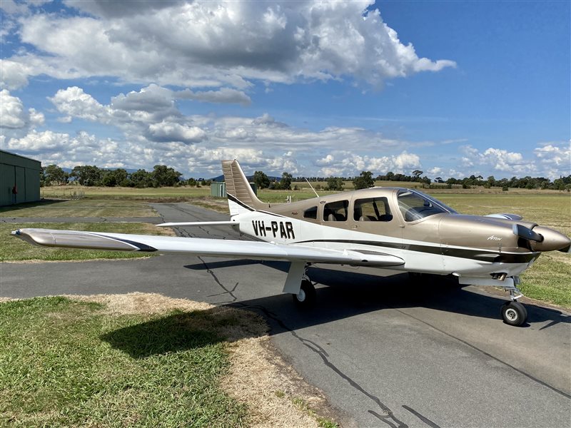 2010 Piper Arrow 201 Aircraft