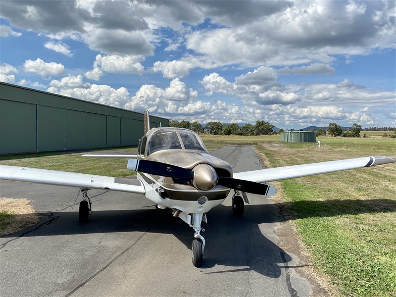 2010 Piper Arrow 201 Aircraft