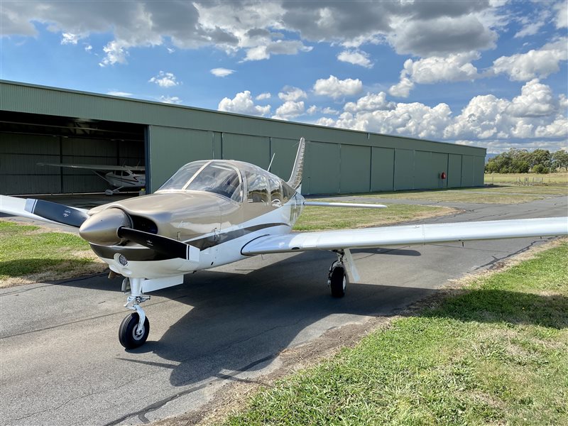 2010 Piper Arrow 201 Aircraft