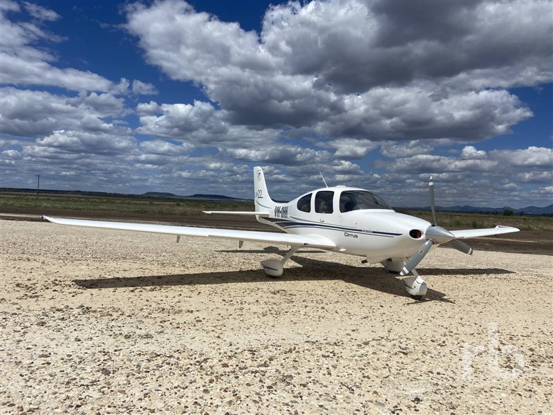 2002 Cirrus SR22 Aircraft