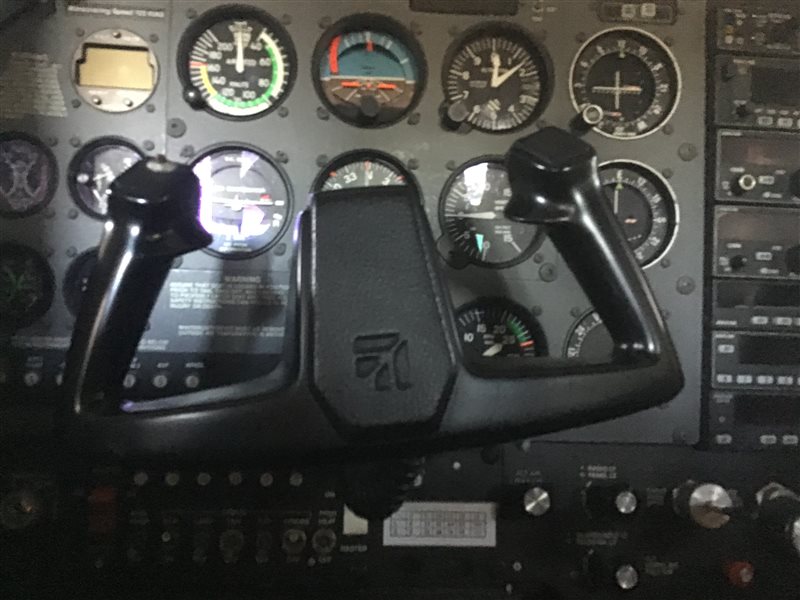 2000 Cessna 172 Aircraft