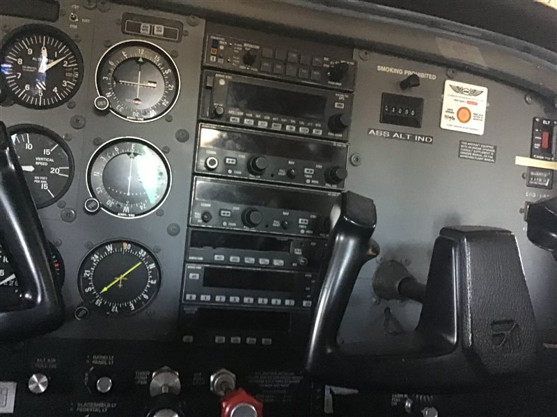 2000 Cessna 172 Aircraft