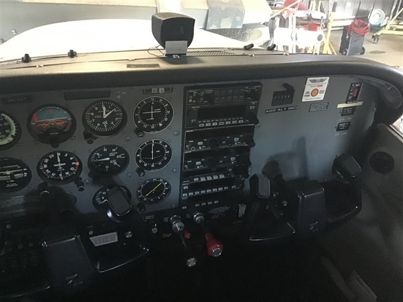 2000 Cessna 172 Aircraft