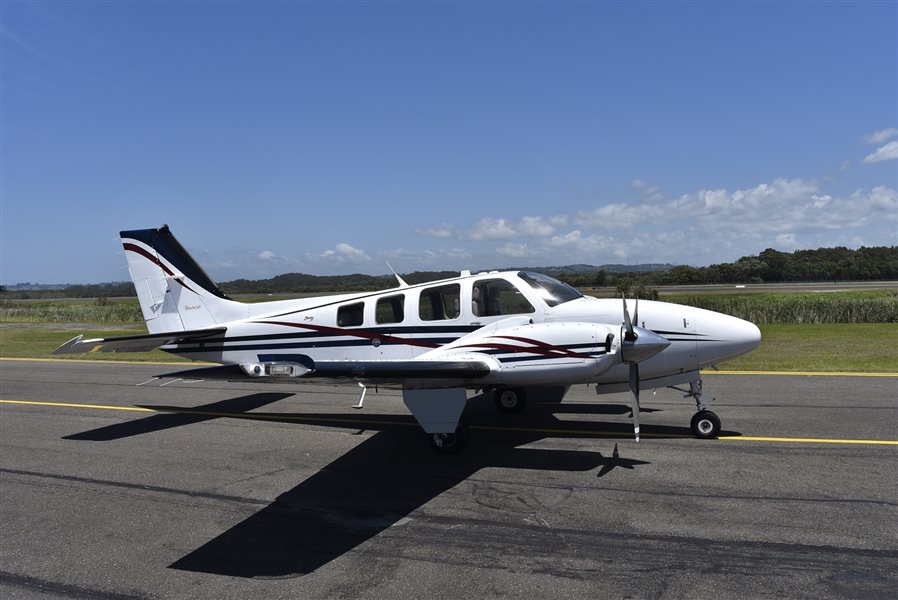 2001 Beechcraft Baron G58 Aircraft