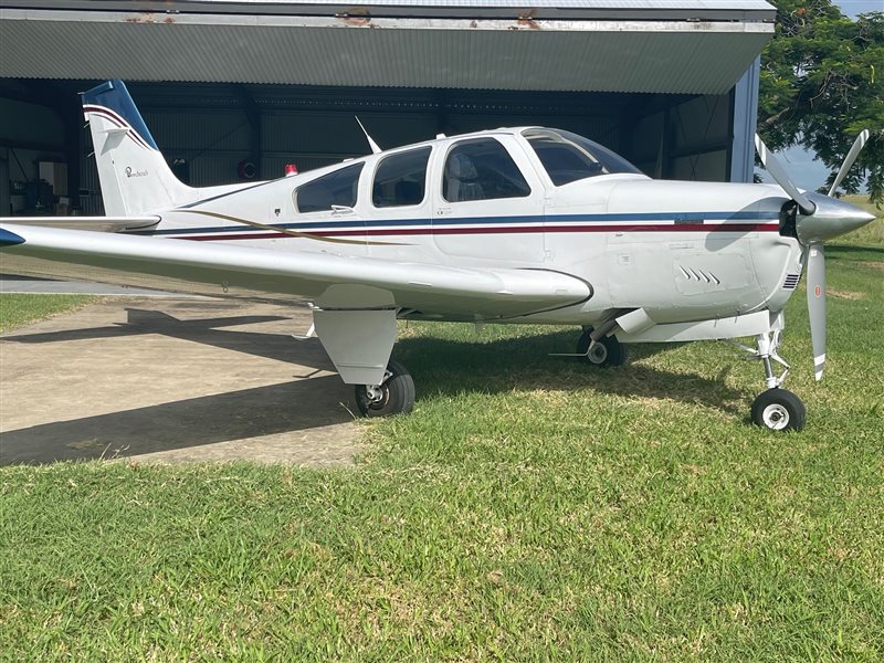 1988 Beechcraft Bonanza F33 Aircraft