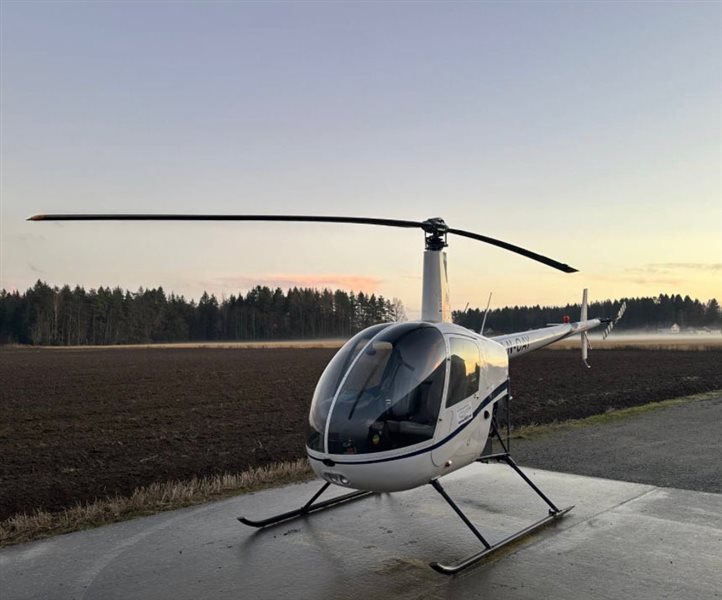 2000 Robinson R22 Beta II Aircraft