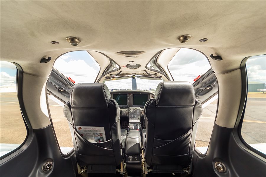 2016 Cirrus SR22 Aircraft