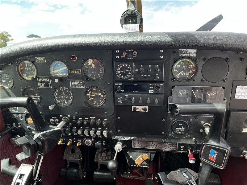 1967 Piper Cherokee 140 Aircraft