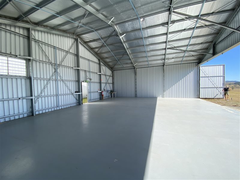 Hangars - FOR SALE - S E QUEENSLAND