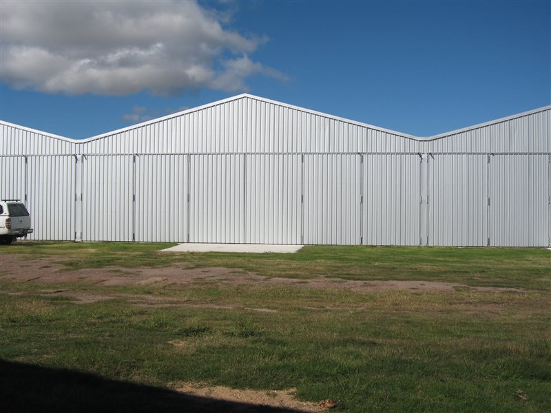 Hangars - FOR SALE - S E QUEENSLAND