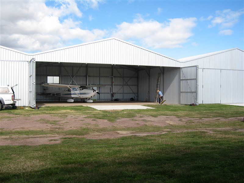 Hangars - FOR SALE - S E QUEENSLAND