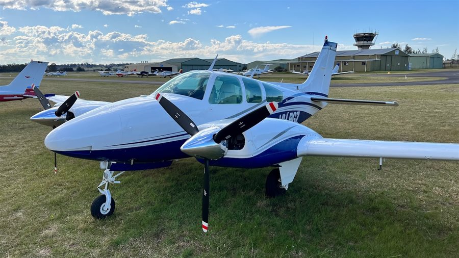 1977 Beechcraft Baron 55 B Aircraft