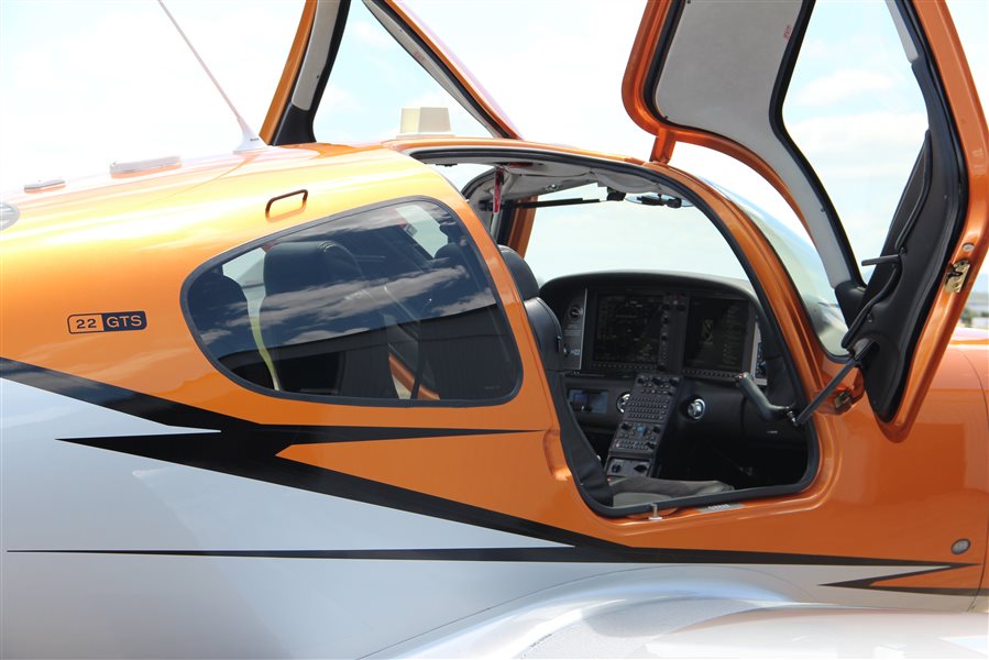 2022 Cirrus SR22 G6 GTS