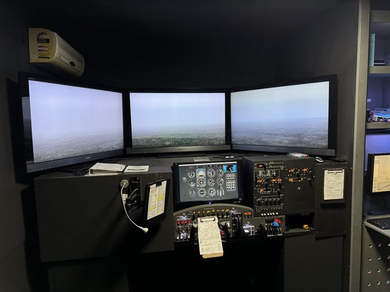 Training Aids - CJ12 Flight Simulator - CASA Certified