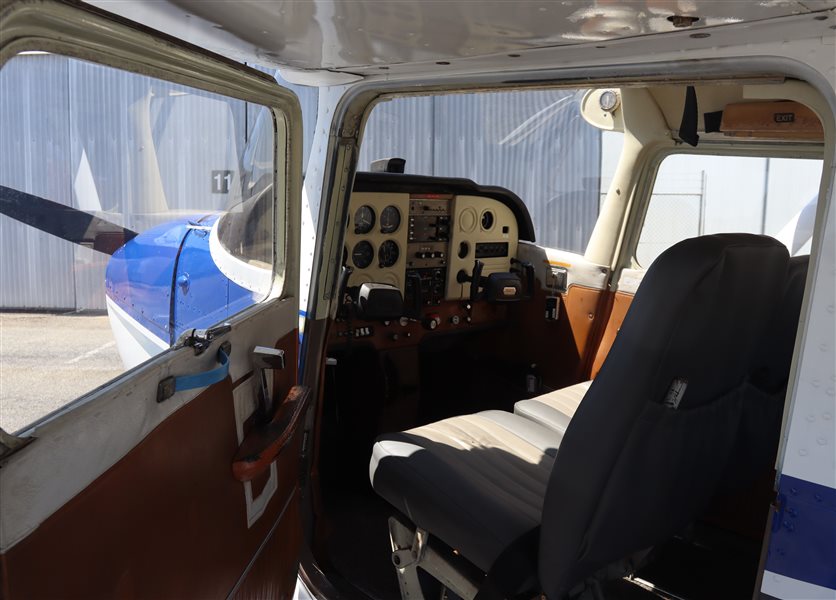 1976 Cessna 172M Aircraft