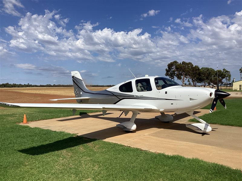 2017 Cirrus SR22 Aircraft