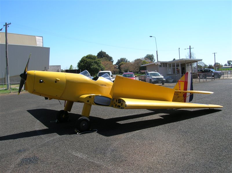 1939 De Havilland DH-94 Moth Minor Aircraft