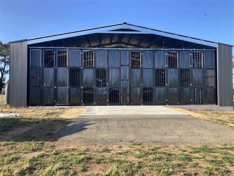 Hangars - Newly Built Hanger with amenities, extras COWRA