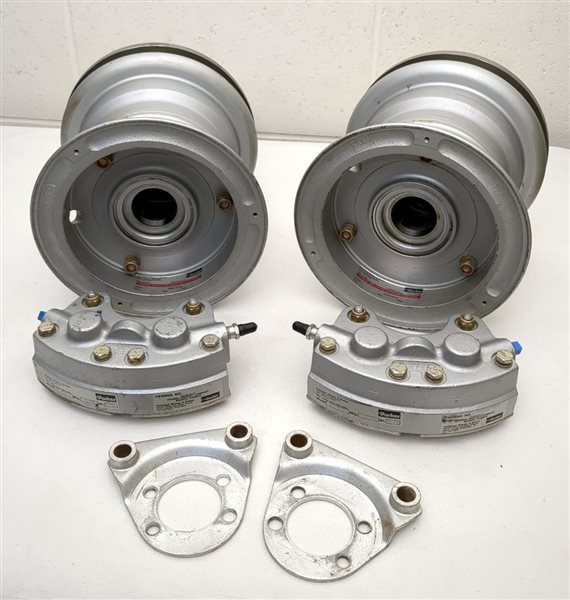 Wheels and Fairings - Cessna 600-6 ClevelandCessna Wheel and Brake set