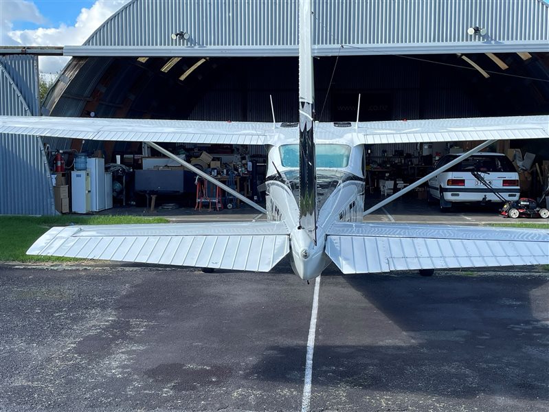 1981 Cessna 182 R