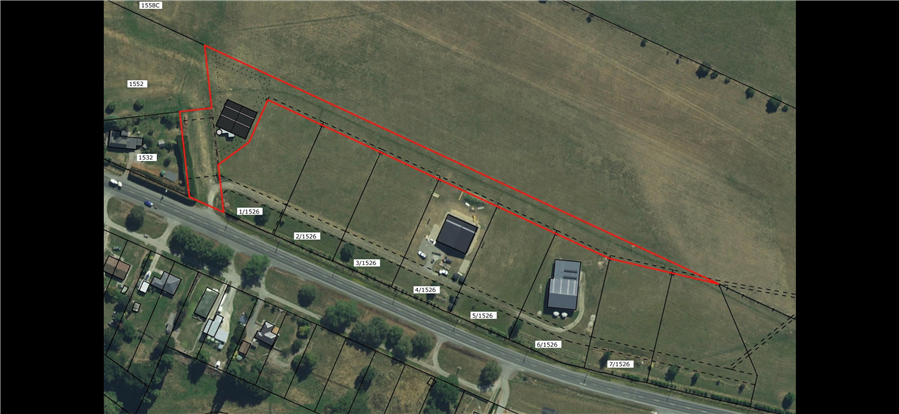 Property - Airpark Sections - Mandeville, New Zealand