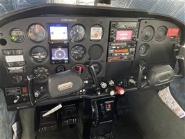 1977 Cessna 172N Aircraft