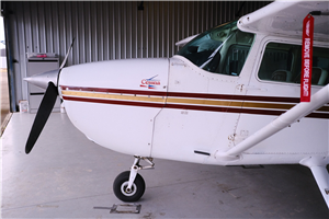 1977 Cessna 172N Aircraft