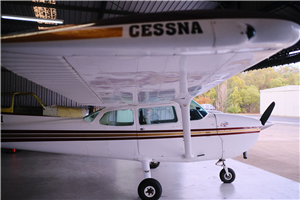 1977 Cessna 172N Aircraft