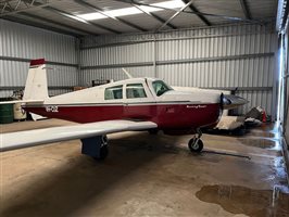 1974 Mooney M20C Aircraft