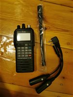 Avionics  - Icom IC A6E handheld transceiver